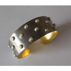 Silver Gold/Black Plated Pearl Cuff Bracelet